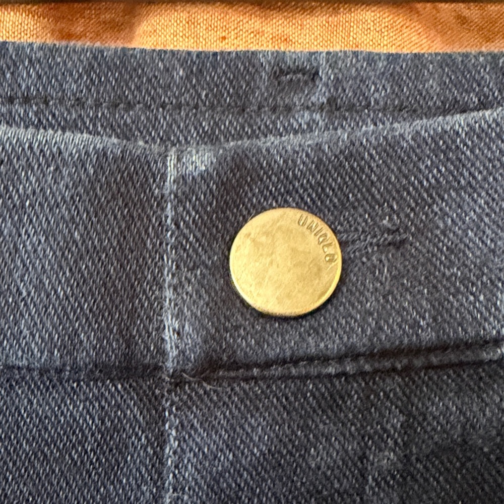 Uniqlo HEATTECH Jeans - Picture 3 of 4